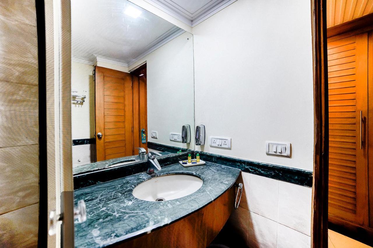 The Bmk Hotel Greater Kailash دلهي المظهر الخارجي الصورة