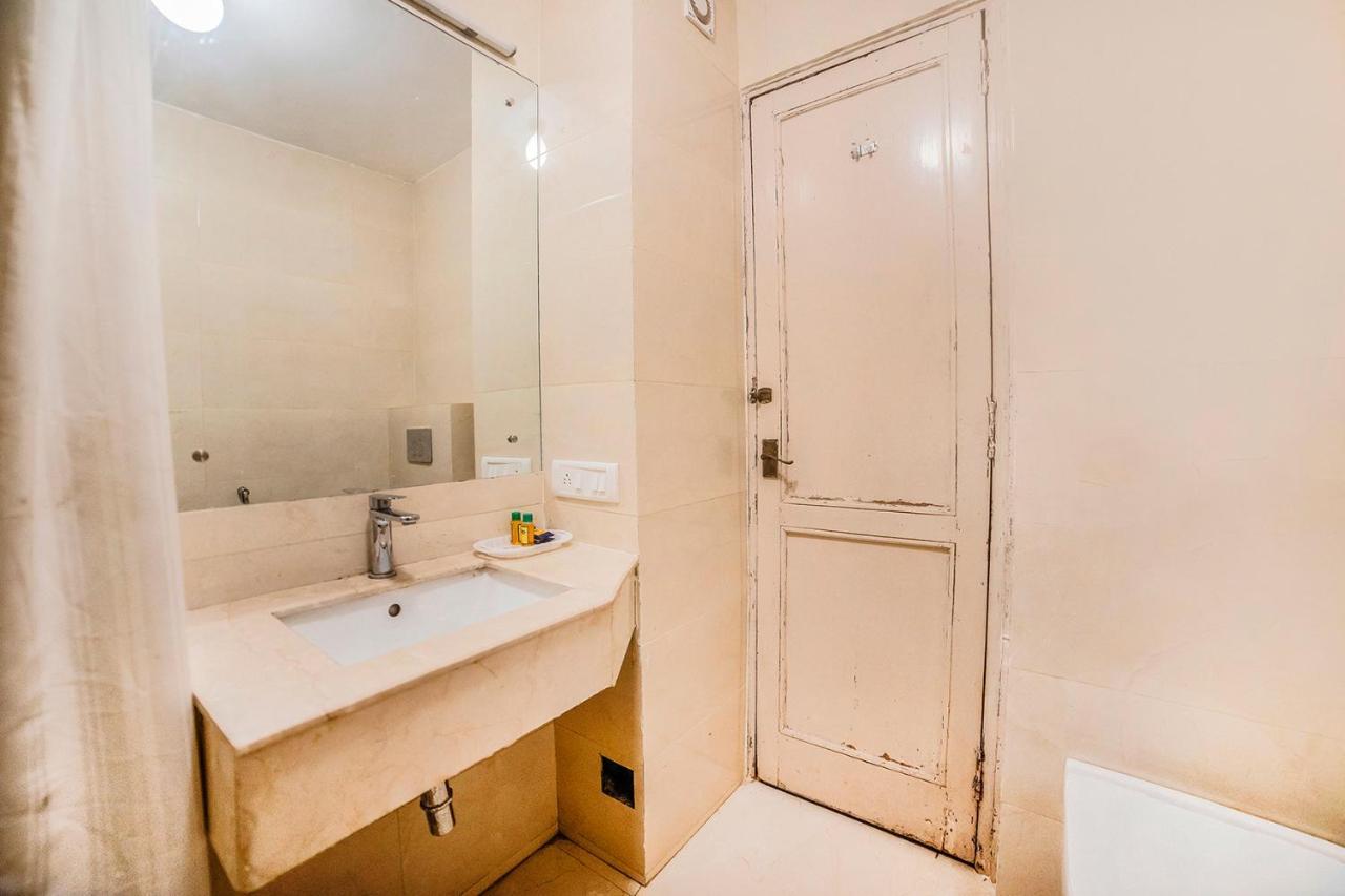 The Bmk Hotel Greater Kailash دلهي المظهر الخارجي الصورة